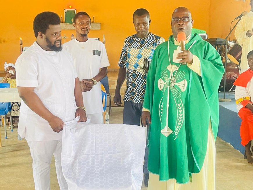 I honored an invitation to grace the Annual Harvest & Thanks Giving of the St Andrew Anglican Church at Agona Bobikuma Lower. - Frank Freebody Mensah, Youth Organizer Agona West Ndc