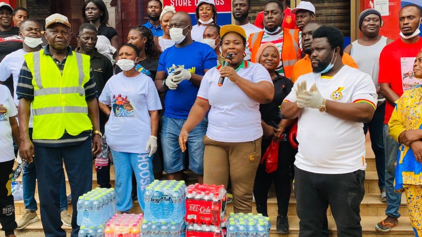 Agona West NDC PC ,Ernestina Ofori Dangbey joins Swedru Akwambo General Cleaning Exercise